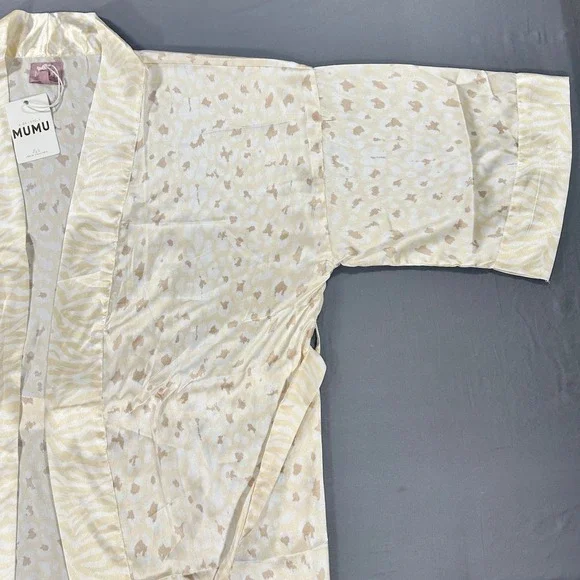 NEW Mumu x Curateur Leopard Silky Robe One Size NWT$128 Animal Print Bath Lounge - Picture 5 of 13